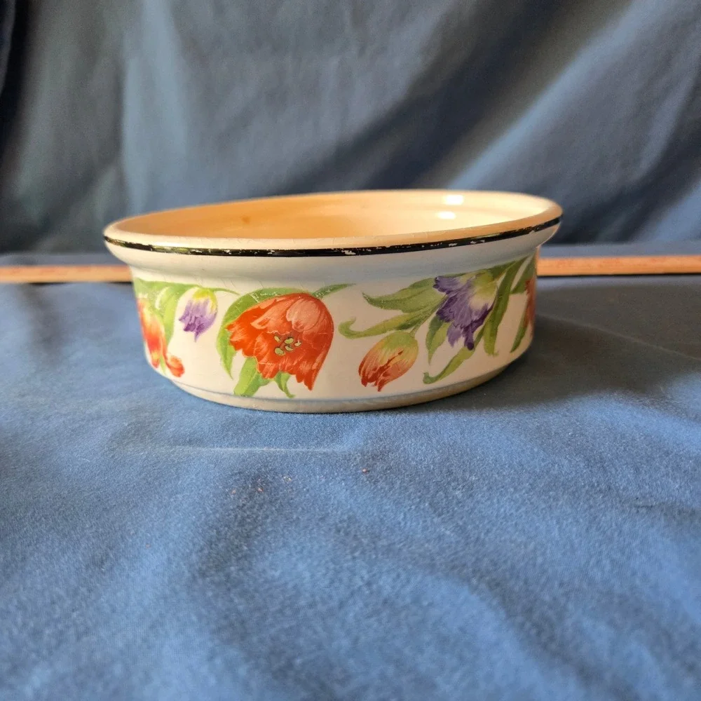 Vintage Harker Hotoven Cookingware Floral Tulip Casserole Dish with Lid 6.5in